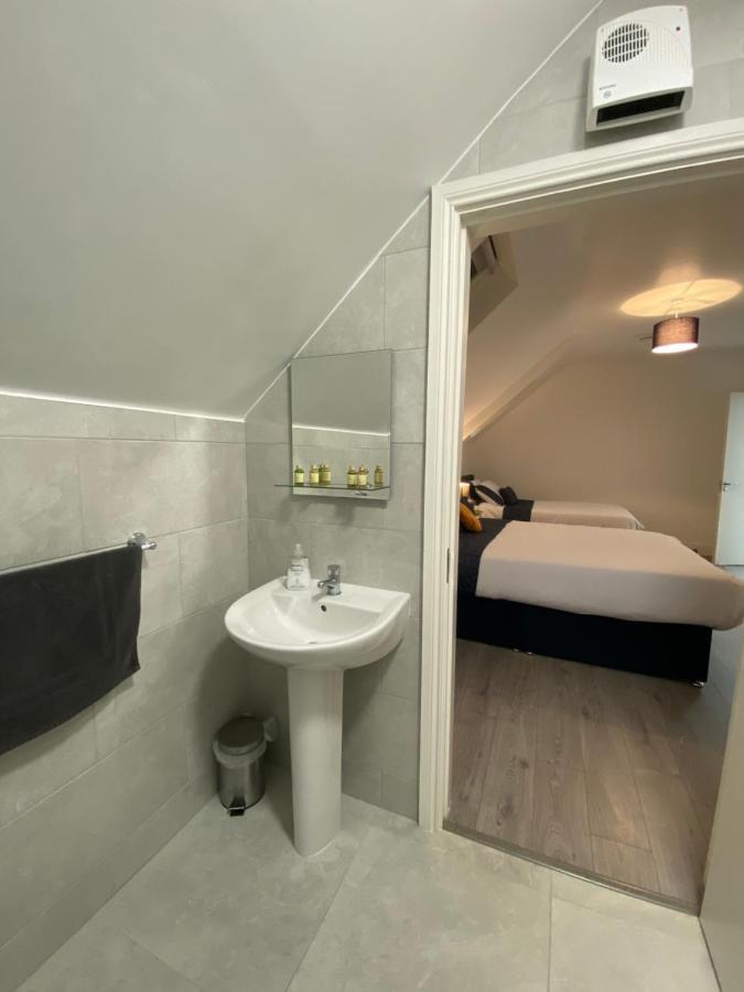 Pier House Luxury Apartment Dingle Exterior photo