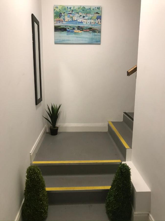 Pier House Luxury Apartment Dingle Exterior photo